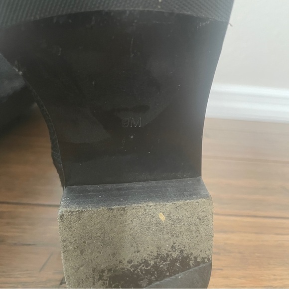 Black Leather Riding Boots with Gold Logo Tory Burch boots tall black boots - Picture 8 of 16